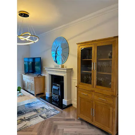 Village Hideaway Holiday home