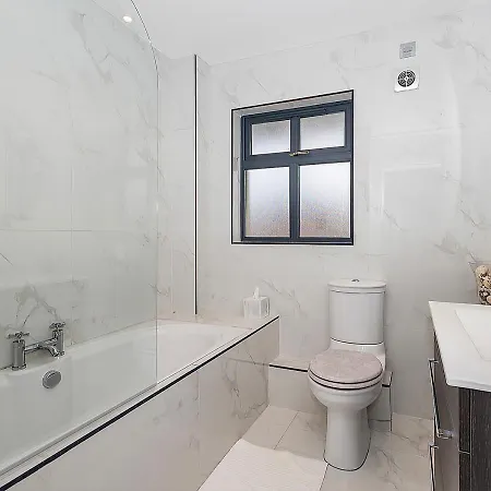 Holiday home Village Hideaway Malahide